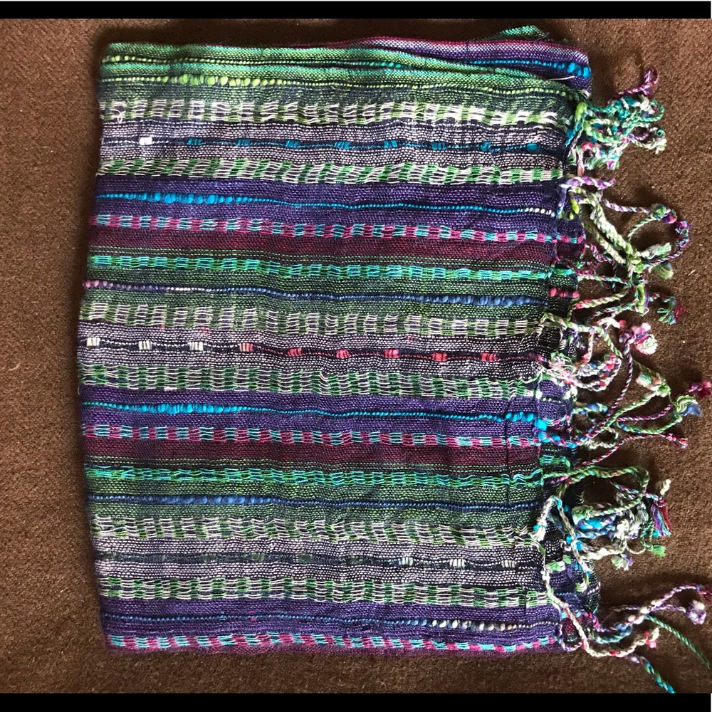 Artisanal scarf